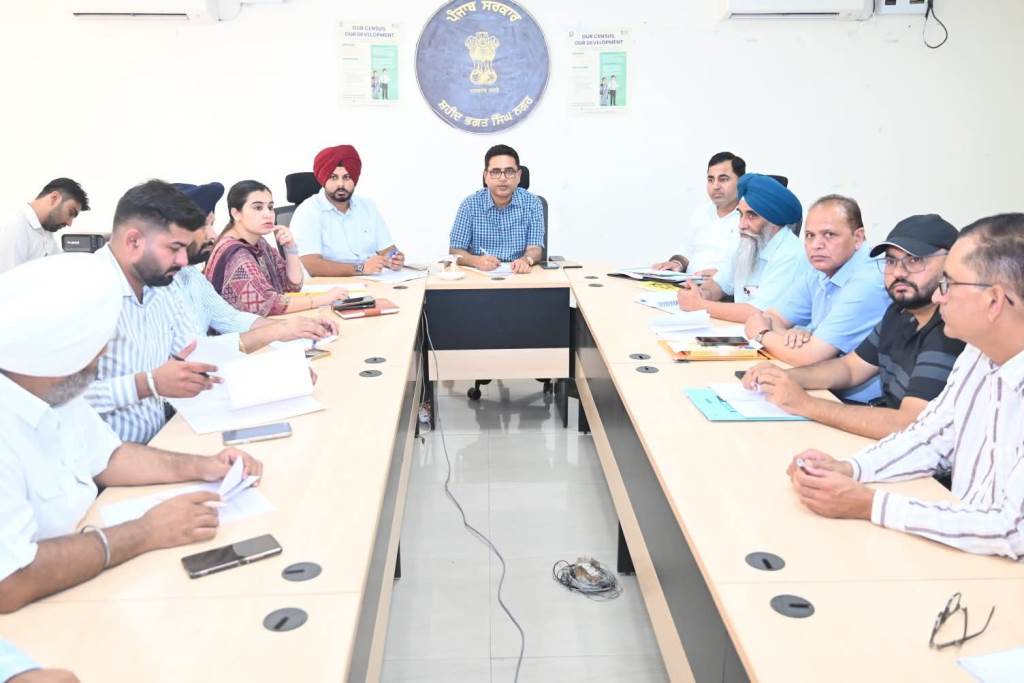 Additional Deputy Commissioner holds meeting with district officers regarding flood prevention